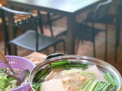 -万兴启丰椰子文化园餐厅