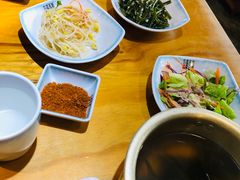 -唯成•韩国炭火烤肉 유성고기