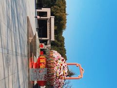 -上海市龙华烈士陵园