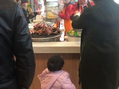 -应城停车区-停车场