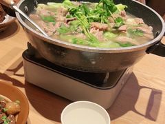 -川堂风·跷脚牛肉·乐山爆炒(宝山日月光店)