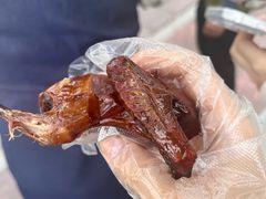 招牌烤乳鸽-石岐佬中山菜馆(张溪店)