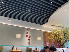 大堂-诚铭记·虾仁汤包·成都小吃(融创店)