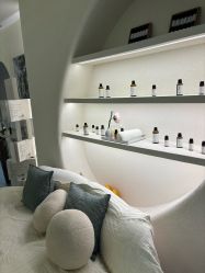 -唯伊美塑身美养连锁