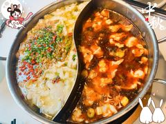 -德林酸菜鱼火锅(南丹店)