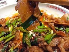 传统回锅肉-六合居(温江店)