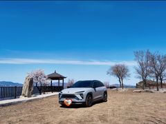 -蔚来中心(北京中关村店)