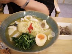 白汁河月豕煨面-江小鲀河豚馄饨(日月光店)