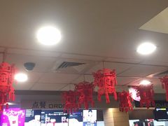 大堂-麦当劳(乳山路店)