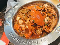 -胖哥俩肉蟹煲(湖滨银泰in77店)