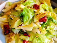 手撕圆白菜-懒人盐府人家(航天桥店)