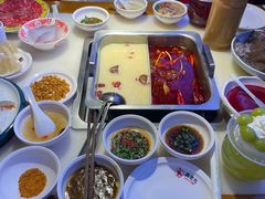 -重庆高老九火锅(虹桥天地店)