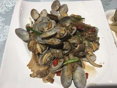 -阿三鱼头泡饼·家常菜