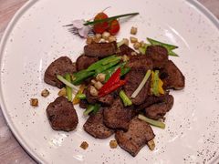 粤式盐煎牛舌-皇朝海鲜酒店
