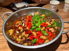 -泥糊破店小酒馆·团建聚餐(南京西路店)