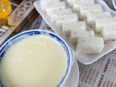 -周大娘牛乳(旧寨古村总店)