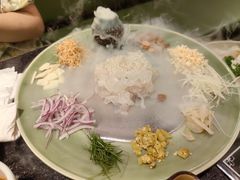 -得意咚瓜·顺德鱼生·冬瓜火锅(深圳首店)