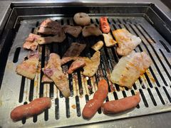 -臻牛烤肉