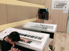 -雅马哈音乐中心 钢琴双排键鼓吉他(静安大融城店)