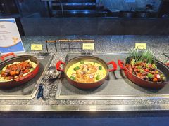 自助取餐区-烟台中泽华羿铂尔曼酒店·汇·全日餐厅·高空海景自助