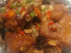 -蚝美人·生蚝海鲜烧烤(茶花园店)