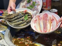 -石锅苗苗鱼(武汉首店)