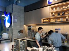 -瑞幸咖啡(三里屯SOHO-6号楼店)
