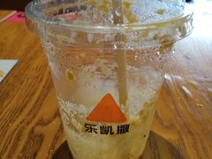 -乐凯撒披萨(东方新世界店)