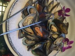 iphone_upload_pic-三亚海韵度假酒店·渔人码头海鲜火锅BBQ自助餐厅·落日吧