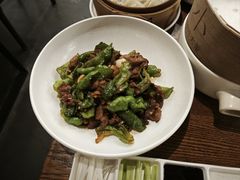 辣椒炒肉-小大董·烤鸭(王府井apm店)
