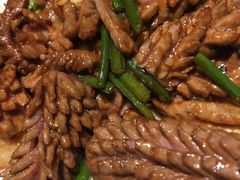爆炒腰花-闫府私房菜·百年鲁菜(恒隆店)