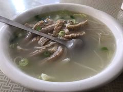 -茅屋大酒店