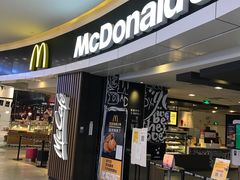 门面-麦当劳(城西银泰店)