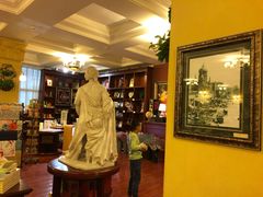 -果戈里书店