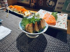 青岛最厚三文鱼-半藏居酒屋(香港花园店)