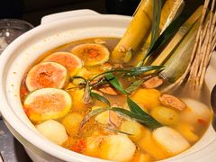 -一川二水•粤川醉(CP静安店)