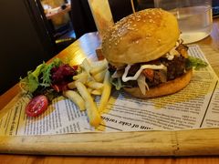 和牛汉堡-TIMEZONE8东八时区餐厅&酒吧(798店)