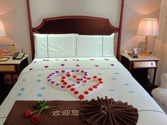 -茂名熹龙国际大酒店(人民广场高铁站店)