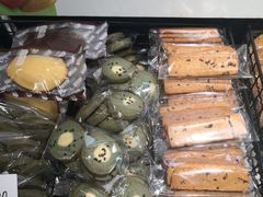 -Dough&Joe团憩(瑞虹天地月亮湾店)