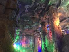 -泰安地下龙宫景区