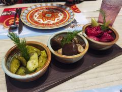 俄式腌菜拼盘-卢布里西餐厅(星海广场店)