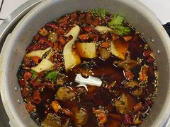 -晓彭肥肠鸡·泡椒鸡火锅(水木天地店)