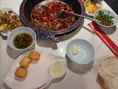 -何师傅美蛙鱼头(汉街店)