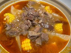 招牌牛腩煲-左庭右院鲜牛肉火锅(新梅广场店)