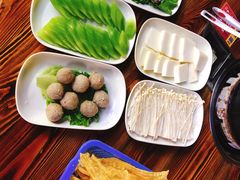 -吉品莞家·鲍鱼鸡煲(东莞店)