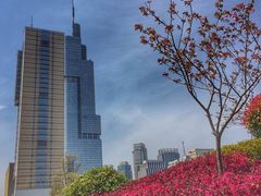 -UNI UNI(环亚凯瑟琳店)