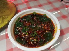 -洪霞餐馆·川菜·鲜货现炒(两江春城店)