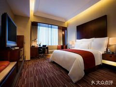 -上海龙之梦万丽酒店