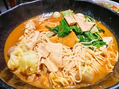 -万记麻辣烫国展总店