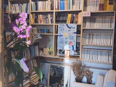 -斯多格书乡(北京大学畅春园店)